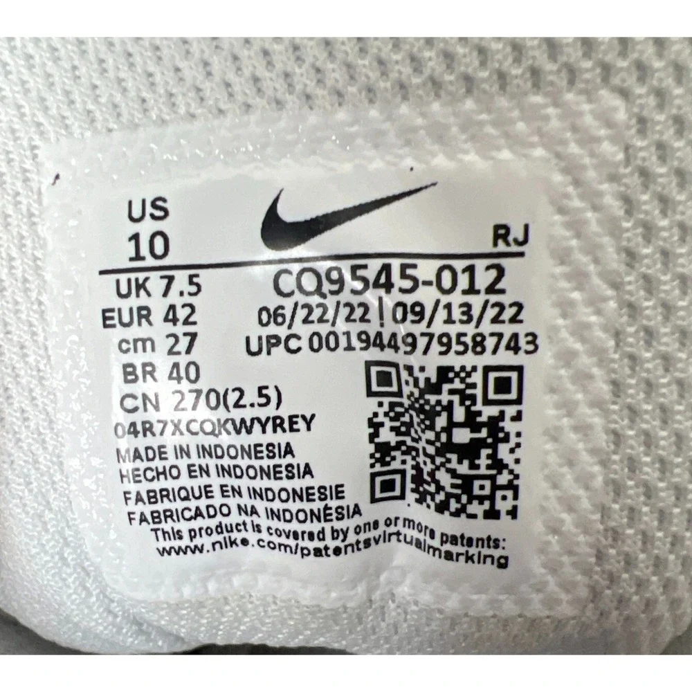Nike Shoes Women 10 Legend Essentials Running White Sneakers Lightweight Trainer